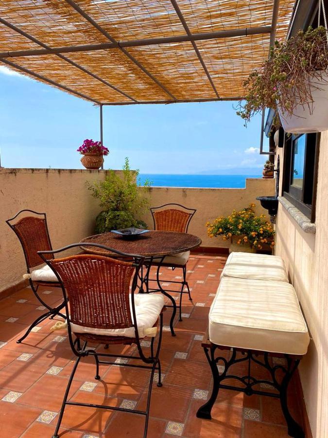 La Casa Nel Borgo Bed & Breakfast ซานนิโกลาอาร์เชลลา ภายนอก รูปภาพ