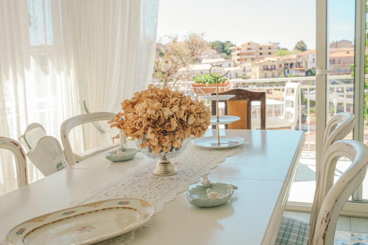 La Casa Nel Borgo Bed & Breakfast ซานนิโกลาอาร์เชลลา ภายนอก รูปภาพ