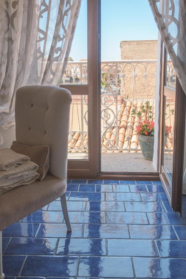 La Casa Nel Borgo Bed & Breakfast ซานนิโกลาอาร์เชลลา ภายนอก รูปภาพ